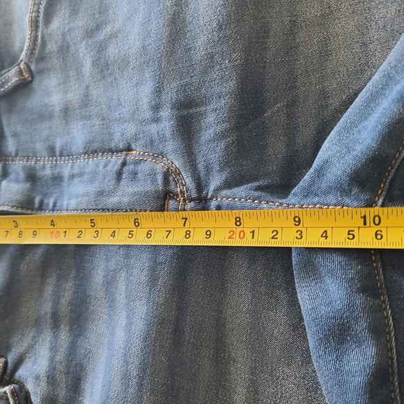 NWT Nine west women's denim Bermuda Shorts size 6 - Picture 7 of 11